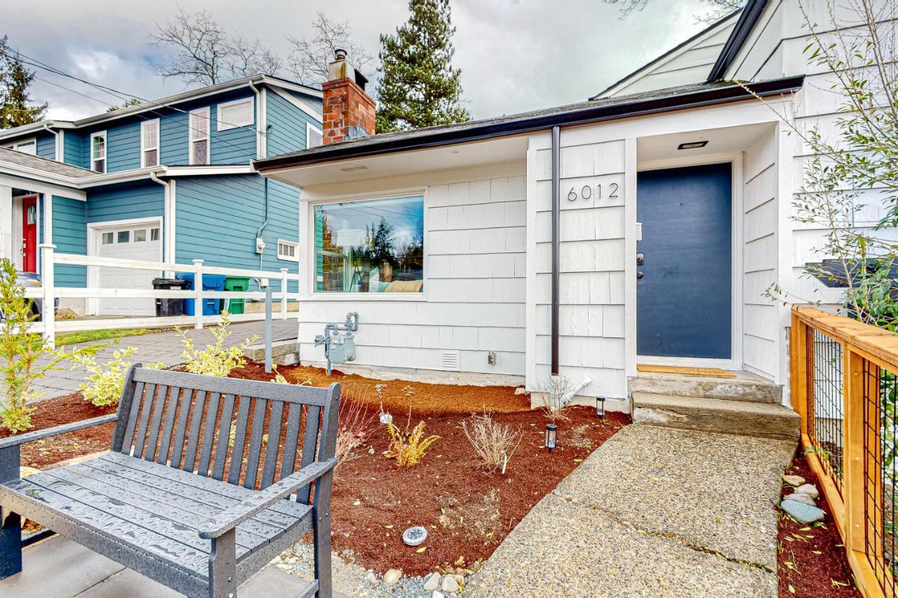 Charming Bryant Bungalow Villa Seattle Exterior photo